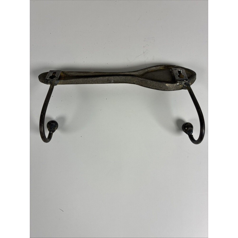 Vintage Rustic Spoon Wall Mounted 2 Hooks Heavy Cast Iron 8” - Picture 6 of 7